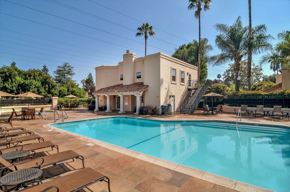 1190 Maria Privada Mountain View, CA 94040 - Photo 47 of 49