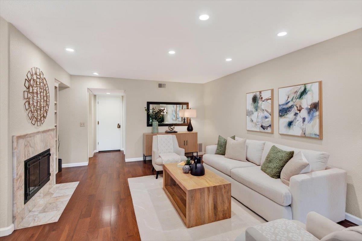 1190 Maria Privada Mountain View, CA 94040 - Photo 9 of 49