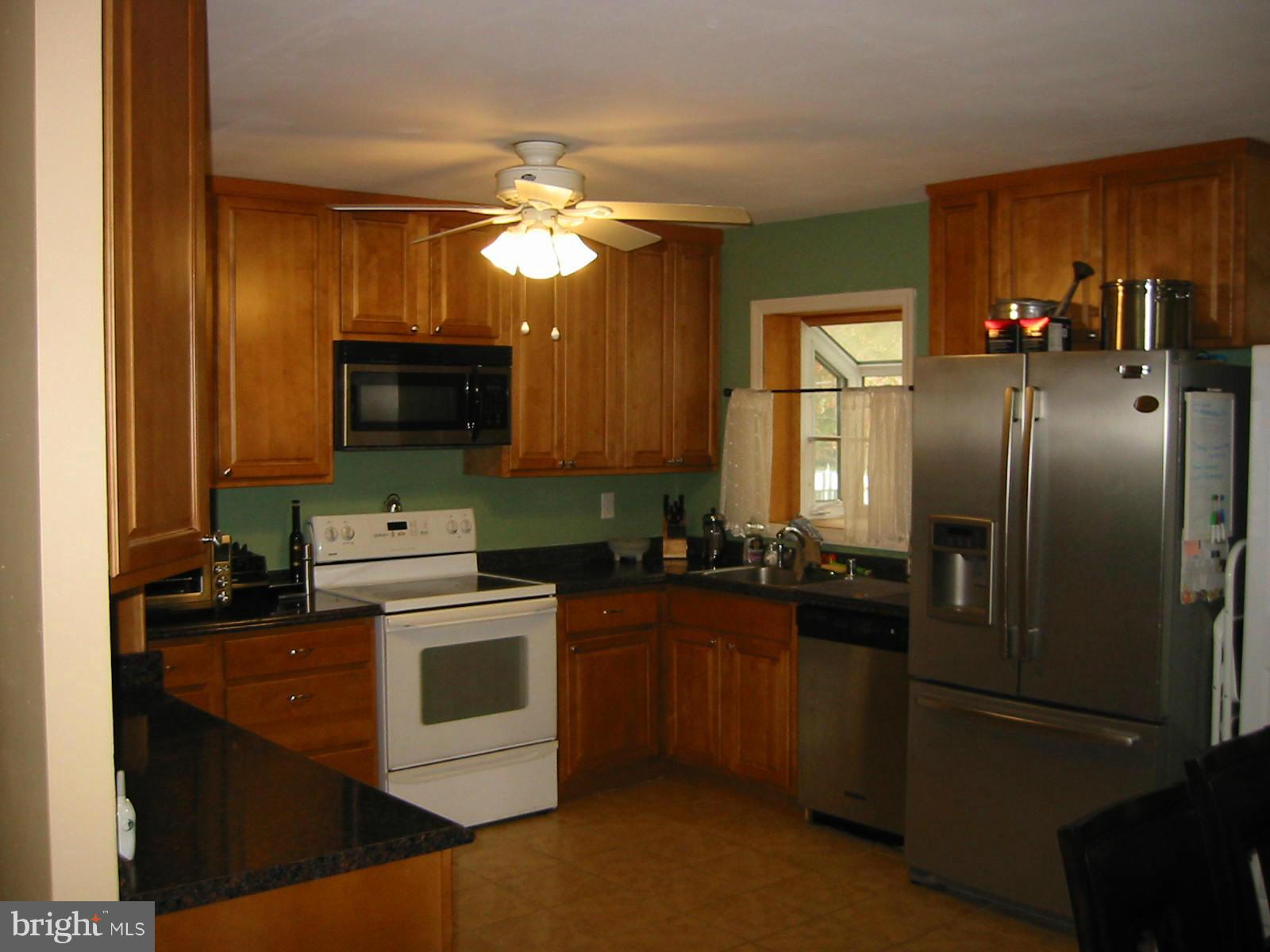 1232 Dicus Mill Road Millersville, MD 21108 - Photo 3 of 10 Kitchen