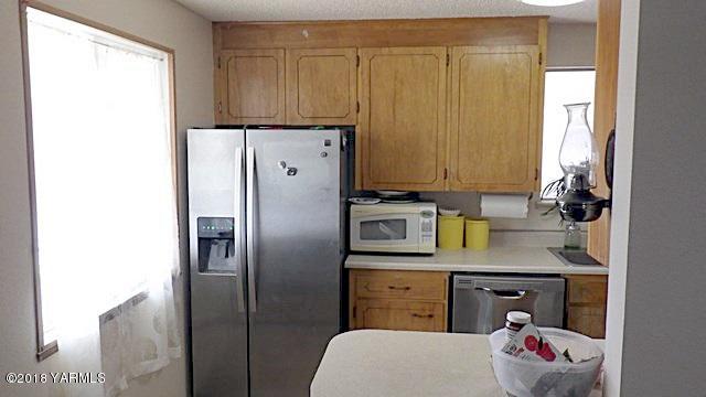 23002 North Wilgus Road Prosser, WA 99350 - Photo 13 of 33 Wilgus 019