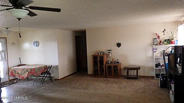 23002 North Wilgus Road Prosser, WA 99350 - Photo 15 of 33 Wilgus 018