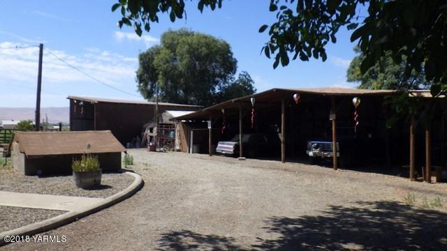 23002 North Wilgus Road Prosser, WA 99350 - Photo 22 of 33 Wilgus rd 079