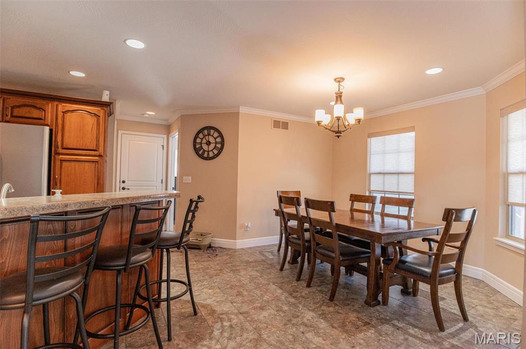 450 Worth Street Holts Summit, MO 65043 - Photo 11 of 75