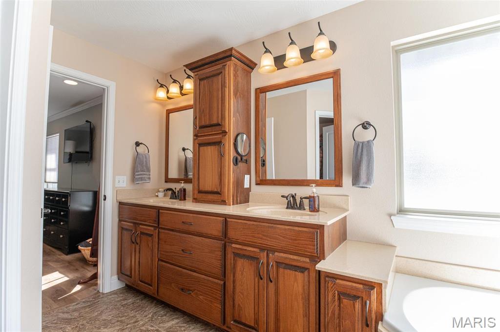 450 Worth Street Holts Summit, MO 65043 - Photo 35 of 75