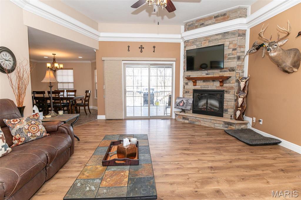 450 Worth Street Holts Summit, MO 65043 - Photo 5 of 75