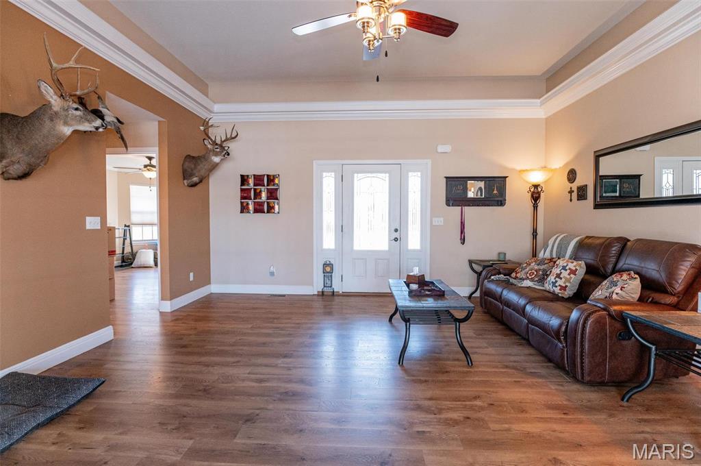 450 Worth Street Holts Summit, MO 65043 - Photo 8 of 75