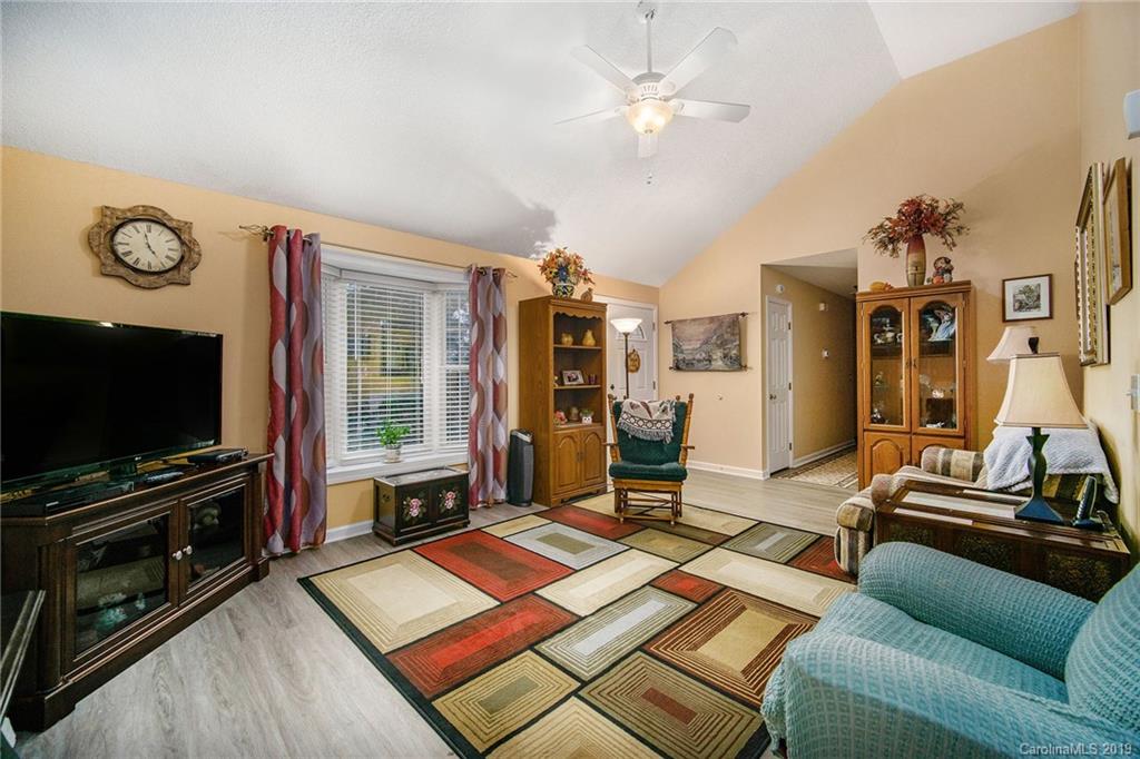 1941 Old Farm Road Southeast Concord, NC 28025 - Photo 4 of 18 Gallery Image 4