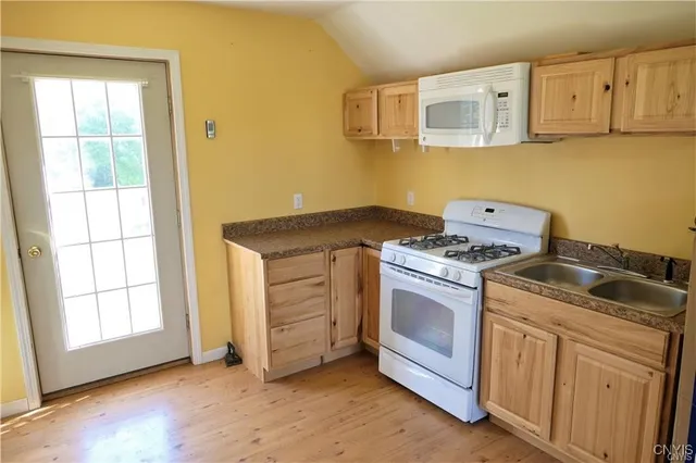 $350,000 | 50 Seneca Avenue, Vernon, NY 13421