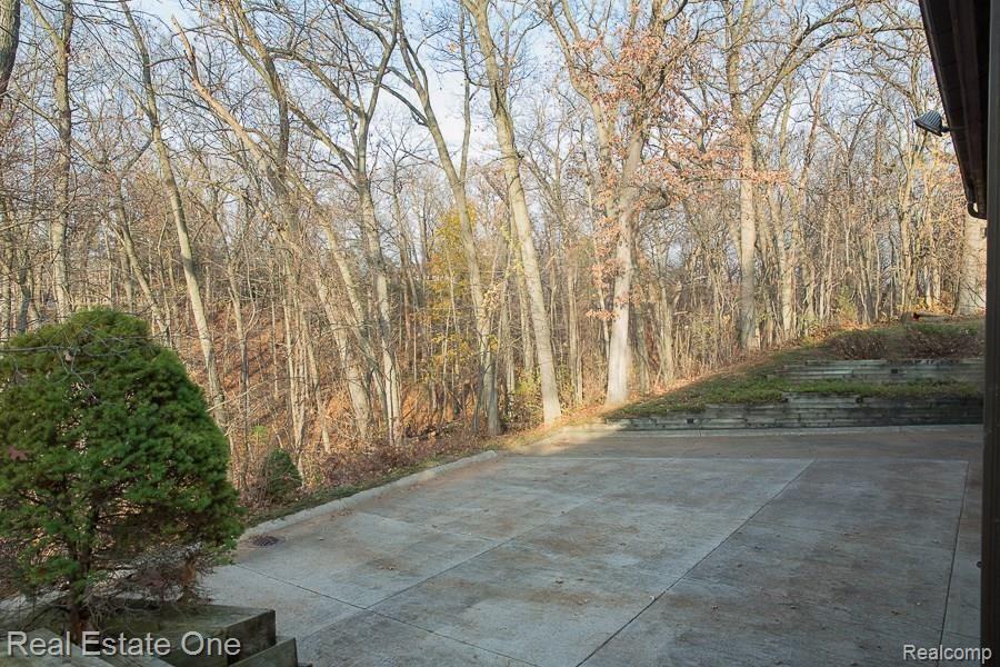 5820 North Rochester Road Rochester, MI 48306 - Photo 28 of 35 _OL_4908_rochester_ext_W011.jpg