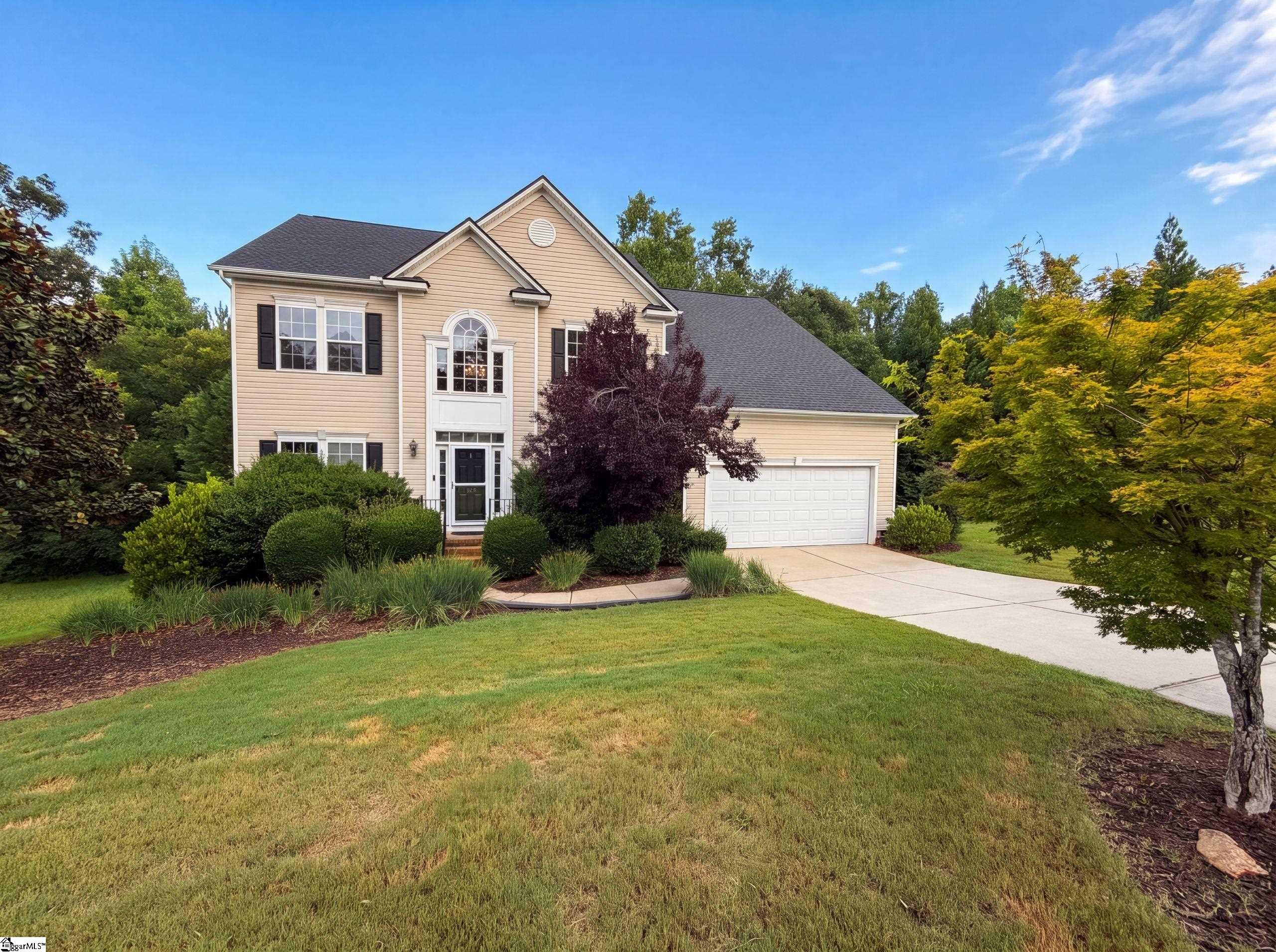 109 Hydrangea Way Simpsonville, SC 29681 - Photo 1 of 31