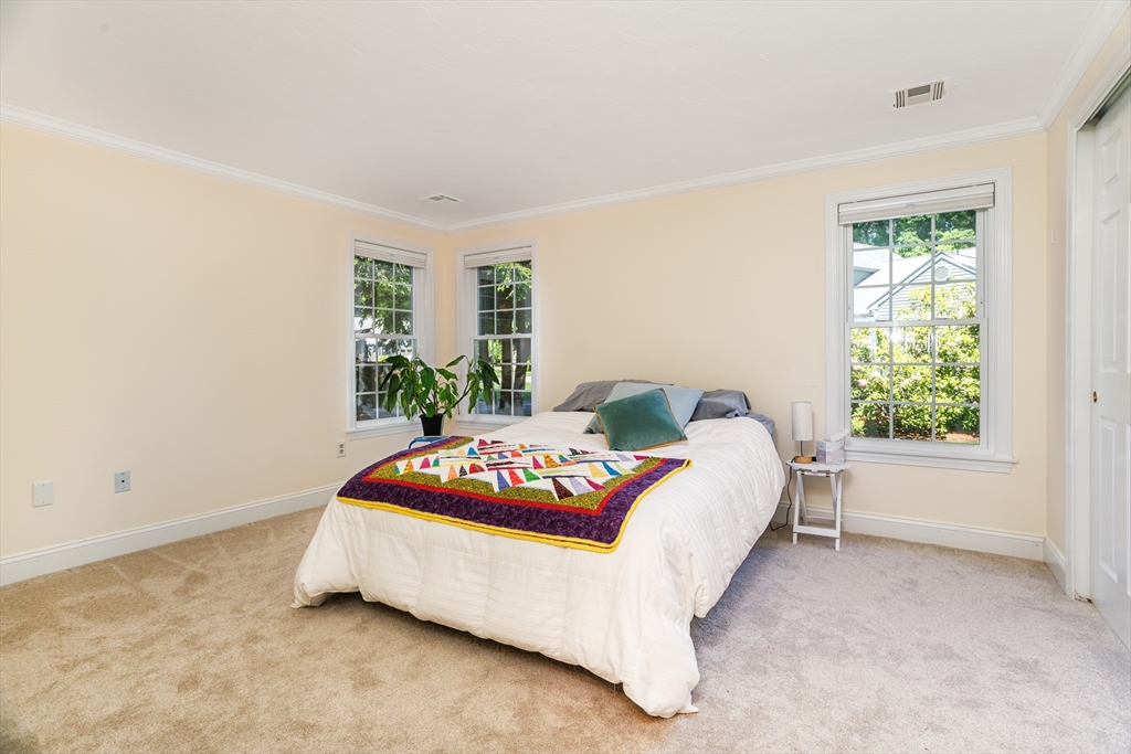 502 Ridgefield Circle, Unit A Clinton, MA 01510 - Photo 14 of 31