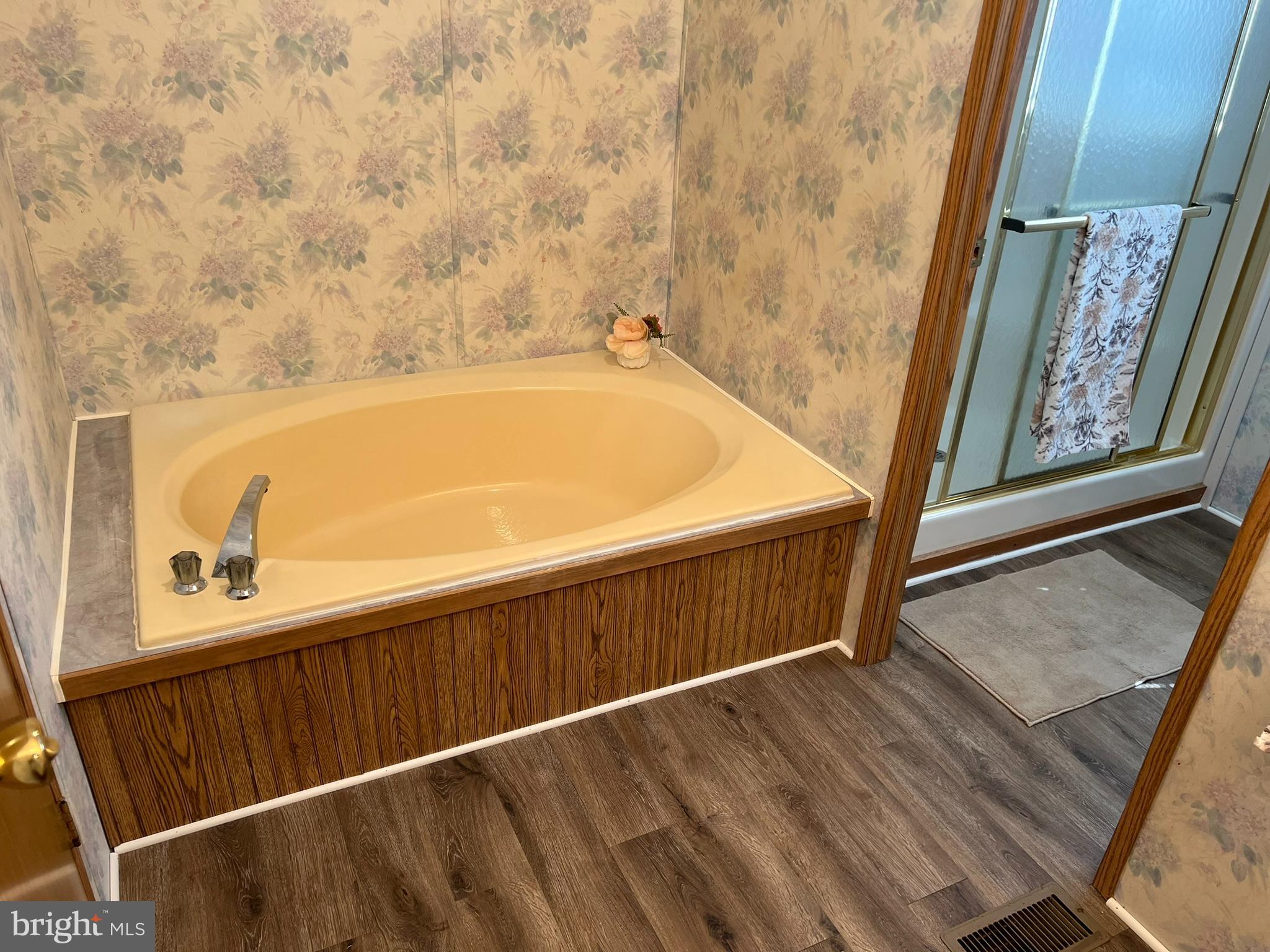 53 Christy Lane Lititz, PA 17543 - Photo 40 of 49 Primary Private Bath Soaking Tub