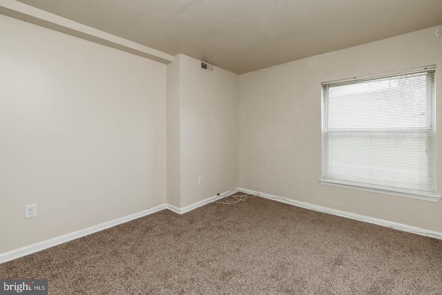 3827 St Barnabas Road, Unit T Suitland, MD 20746 - Photo 8 of 15 Bright and inviting blank canvas space.