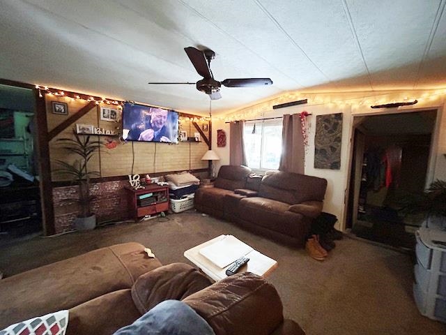 4 Dow Lane Exeter, NH 03833 - Photo 3 of 38