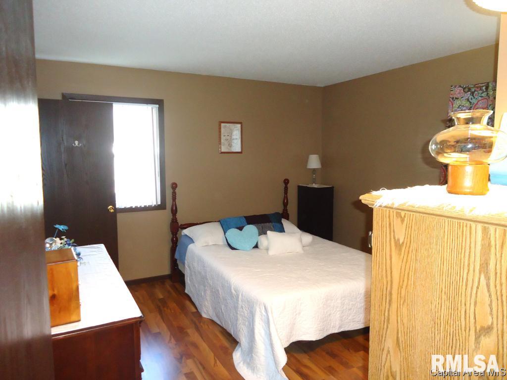 2921 Stokebridge Road Springfield, IL 62702 - Photo 16 of 26