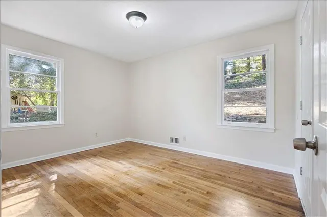 a view of empty room with window