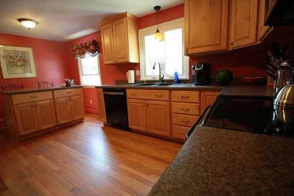 203 Loudville Road Easthampton, MA 01027 - Photo 3 of 26 Gallery Image 3
