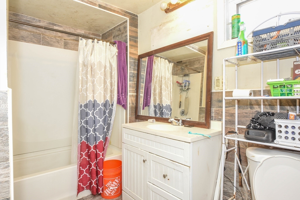 44 Appleton Street Brockton, MA 02301 - Photo 5 of 9