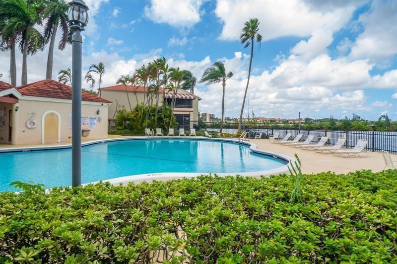 20170 Northeast 3rd Court, Unit 6 Miami, FL 33179 - Photo 3 of 13 Photo 3