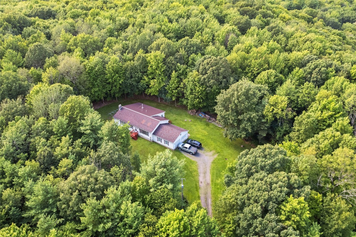 1835 Dutchtown Road Endicott, NY 13760 - Photo 2 of 31 Gallery Image 2