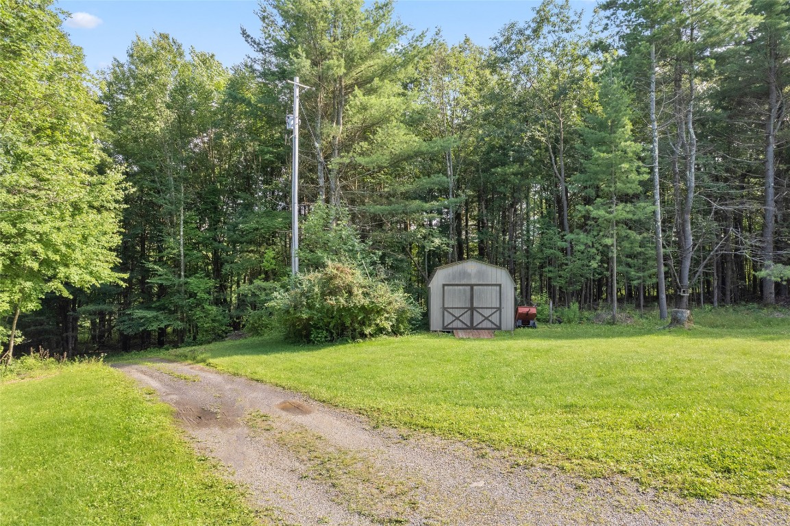 1835 Dutchtown Road Endicott, NY 13760 - Photo 8 of 31 Gallery Image 8
