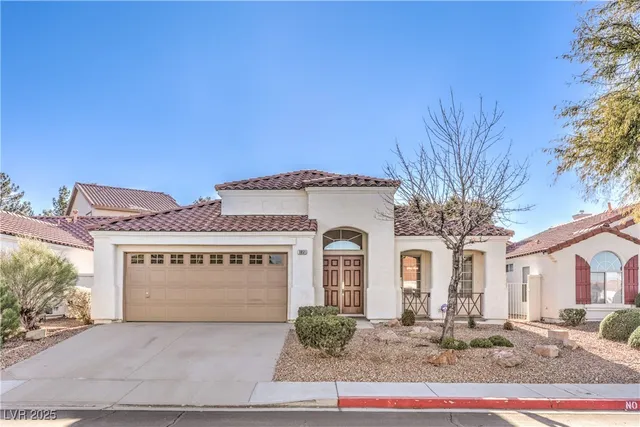 $2,450 | 1851 Vista Pointe Avenue, Henderson, NV 89012