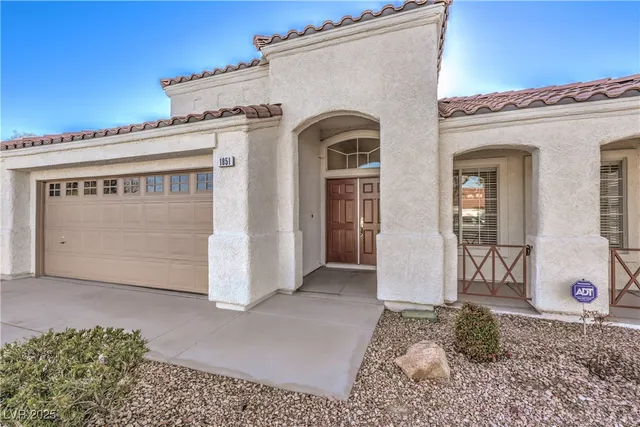 $2,450 | 1851 Vista Pointe Avenue, Henderson, NV 89012