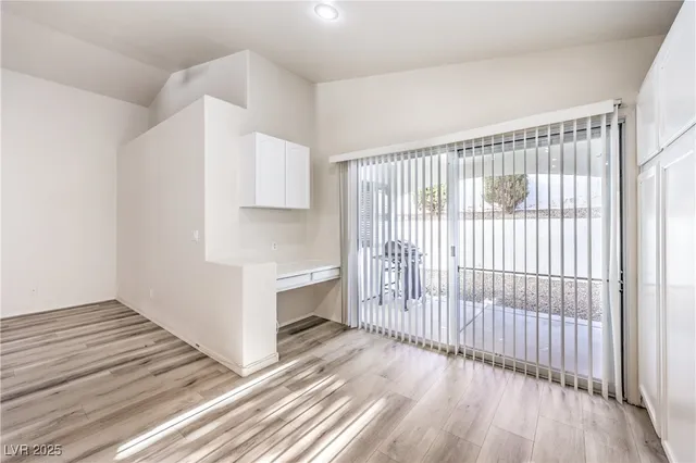 $2,450 | 1851 Vista Pointe Avenue, Henderson, NV 89012