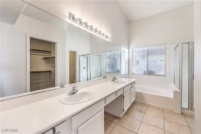 $2,450 | 1851 Vista Pointe Avenue, Henderson, NV 89012