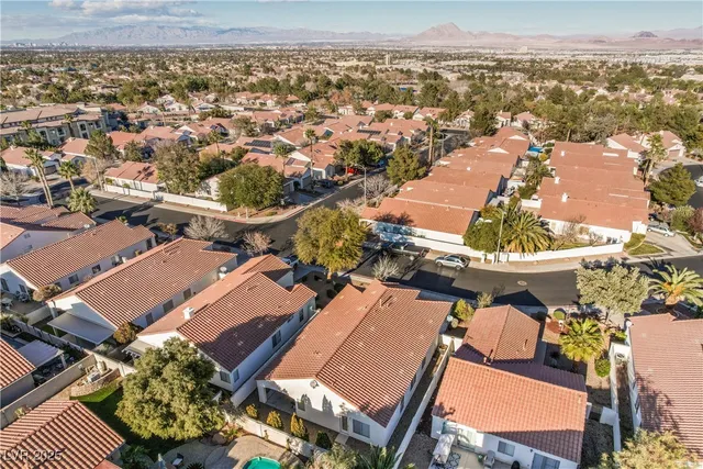 $2,450 | 1851 Vista Pointe Avenue, Henderson, NV 89012