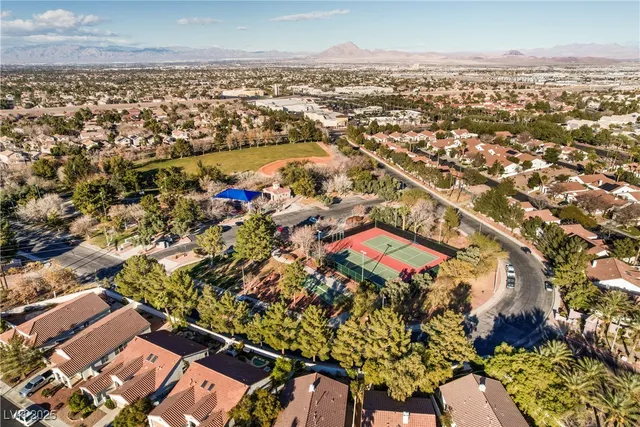 $2,450 | 1851 Vista Pointe Avenue, Henderson, NV 89012