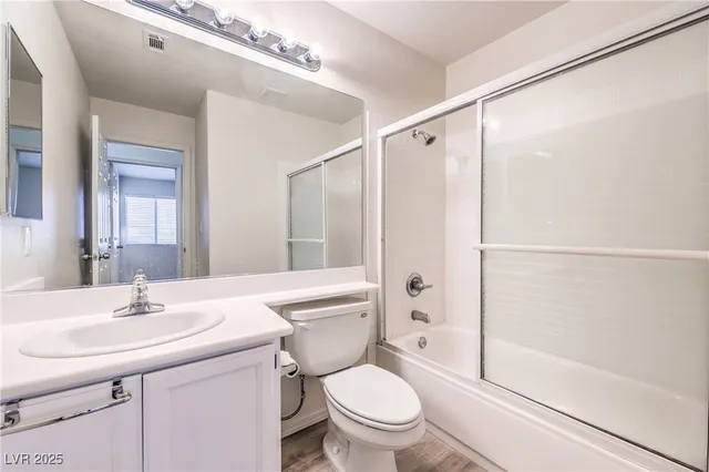 $2,450 | 1851 Vista Pointe Avenue, Henderson, NV 89012