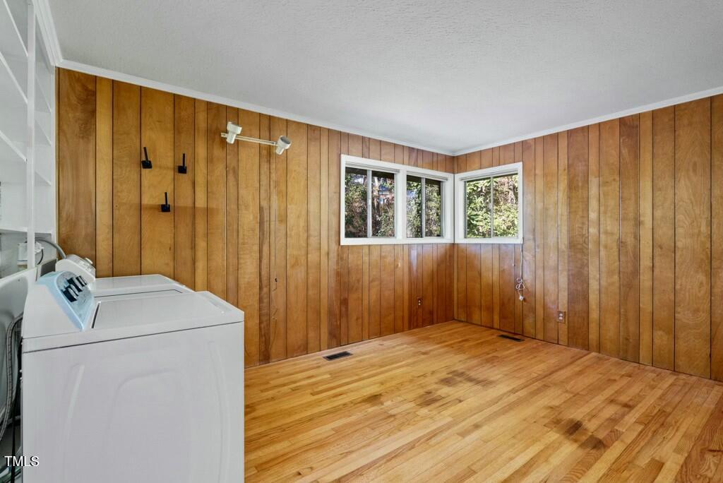 3237 Birnamwood Road Raleigh, NC 27607 - Photo 19 of 32 a view of utility room