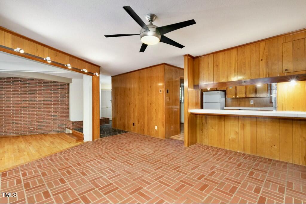 3237 Birnamwood Road Raleigh, NC 27607 - Photo 10 of 32 a view of a kitchen with a sink