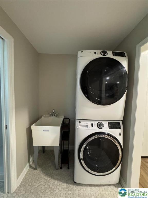 2707 Broder Street Southwest Allentown, PA 18103 - Photo 24 of 27 a utility room with dryer and washer