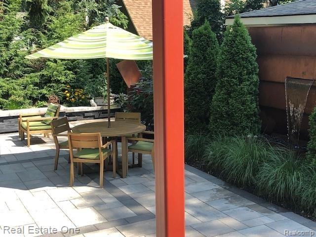 18230 Beverly Road Beverly Hills, MI 48025 - Photo 38 of 47