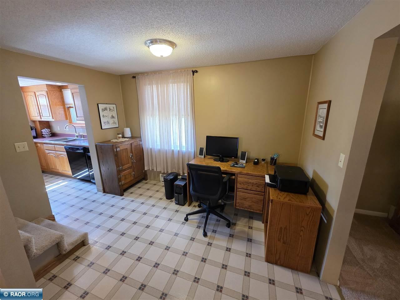816 14th Street North Virginia, MN 55792 - Photo 12 of 36
