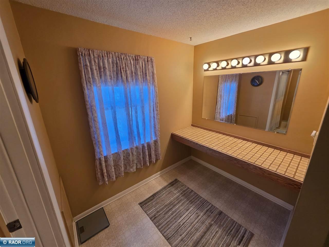 816 14th Street North Virginia, MN 55792 - Photo 25 of 36