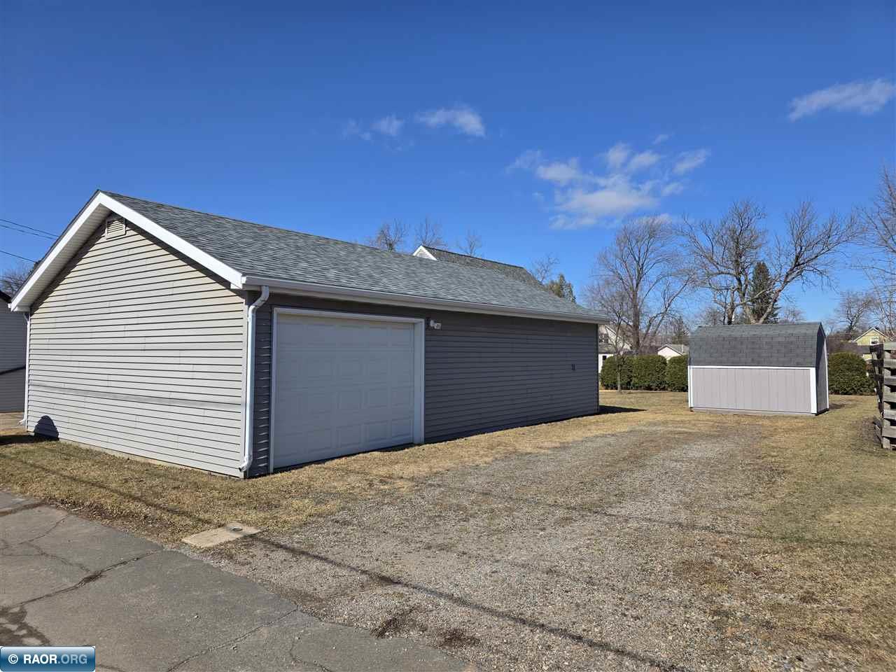 816 14th Street North Virginia, MN 55792 - Photo 6 of 36
