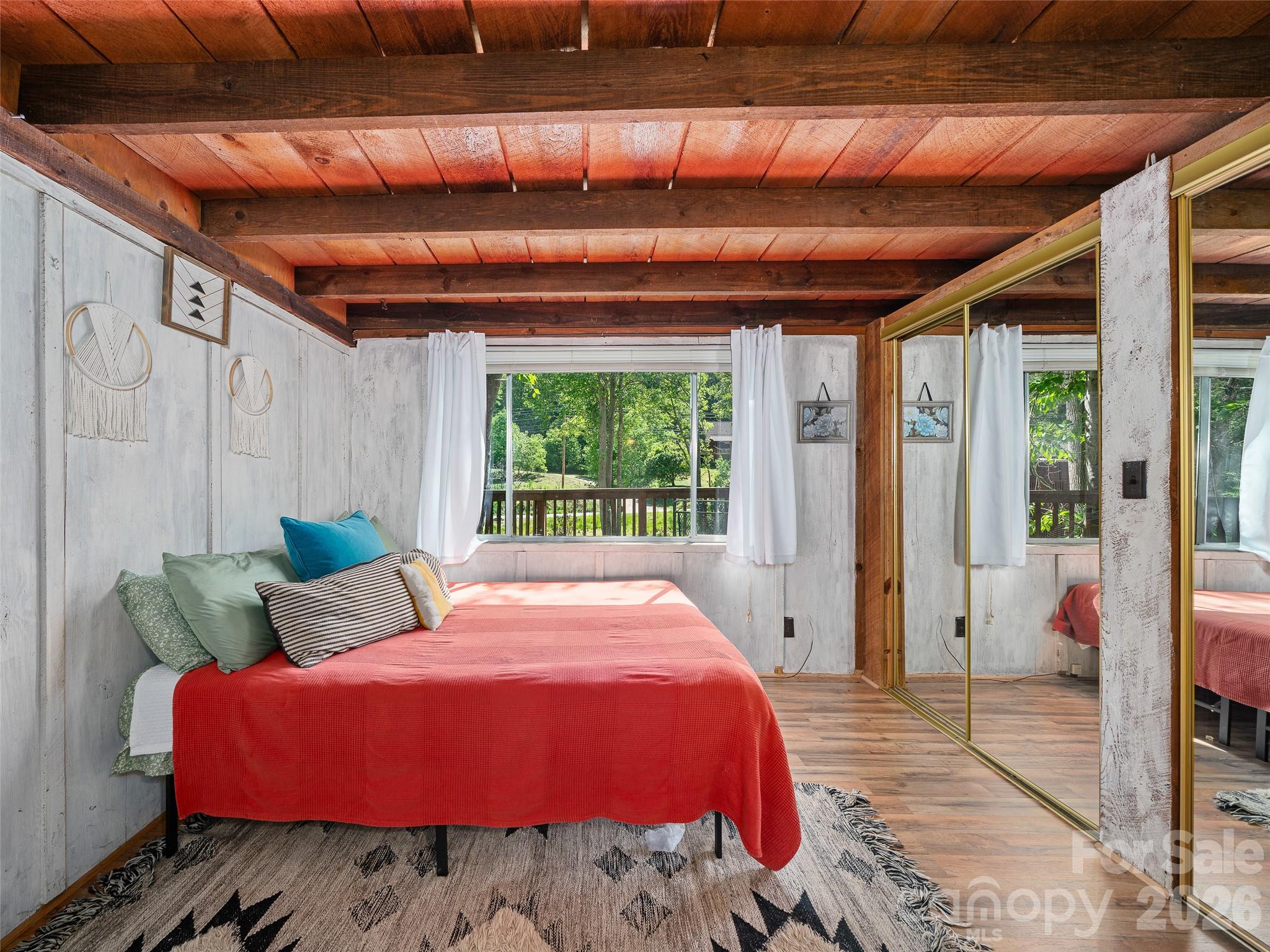 137 Mountain Farm Road Burnsville, NC 28714 - Photo 15 of 30