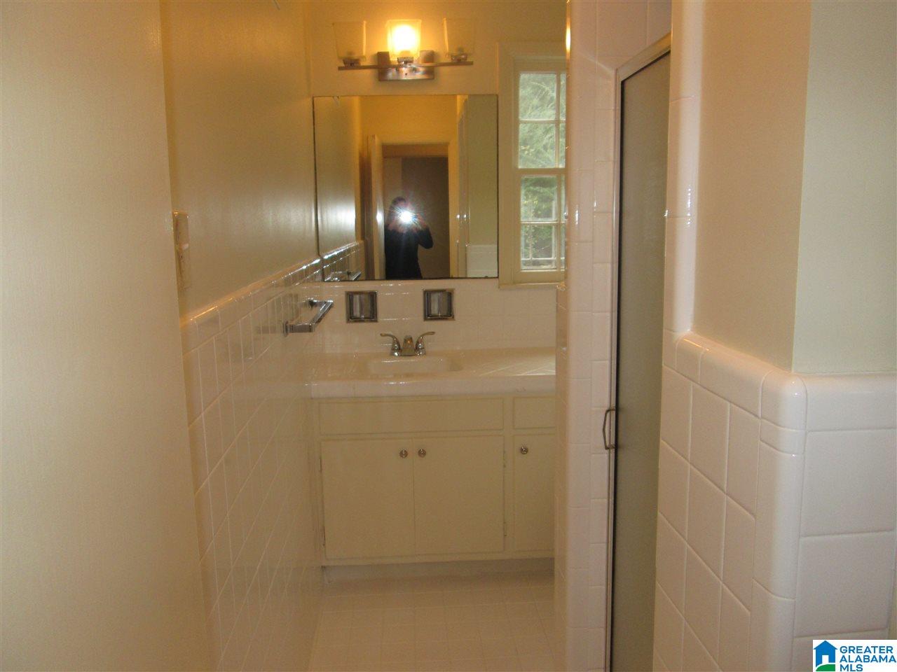 1912 Laurel Road, Unit E1 Birmingham, AL 35216 - Photo 17 of 19