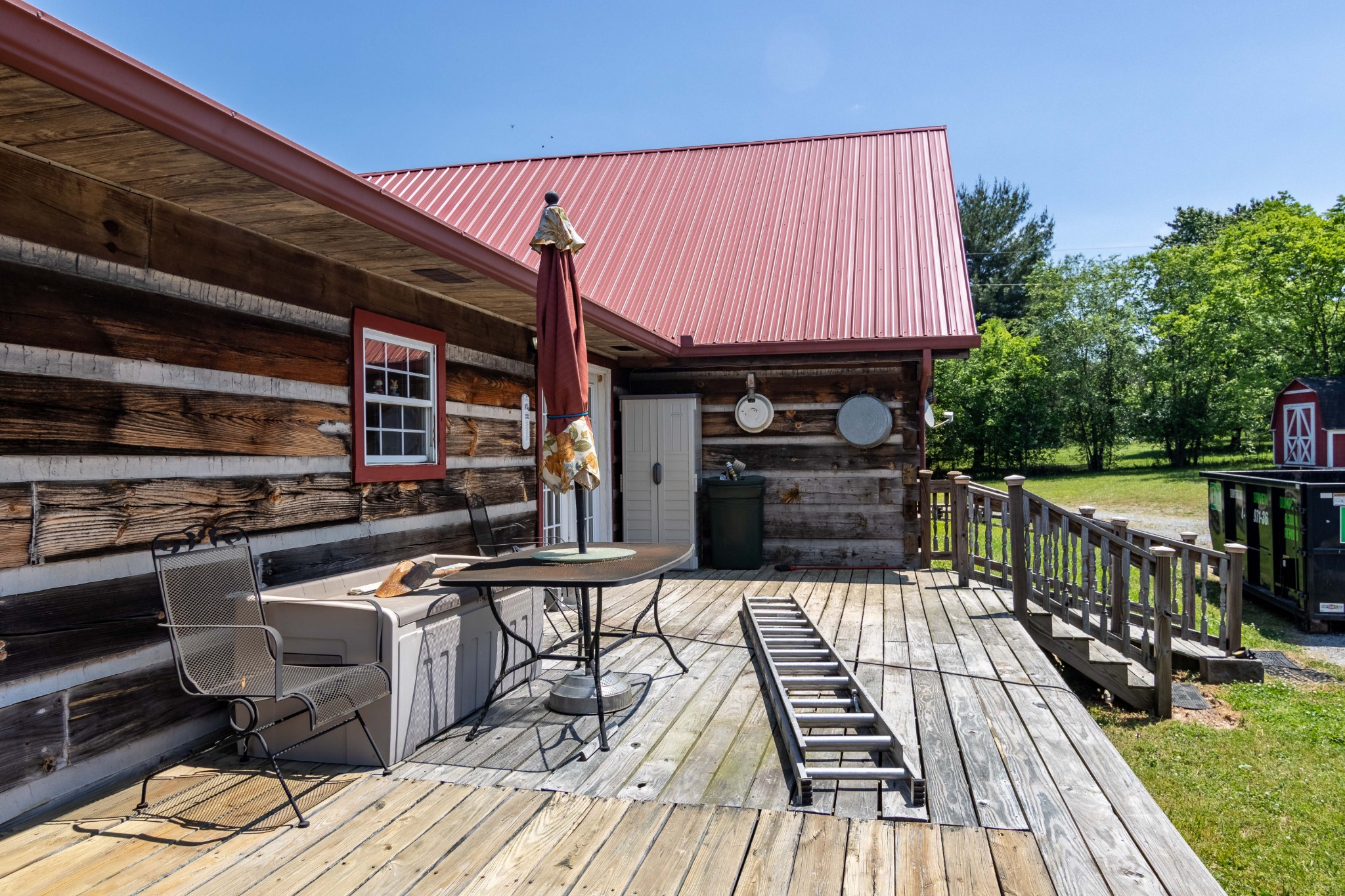 6323 Bethlehem Road Springfield, TN 37172 - Photo 5 of 30 a outdoor space with patio lots of furniture and mountain view