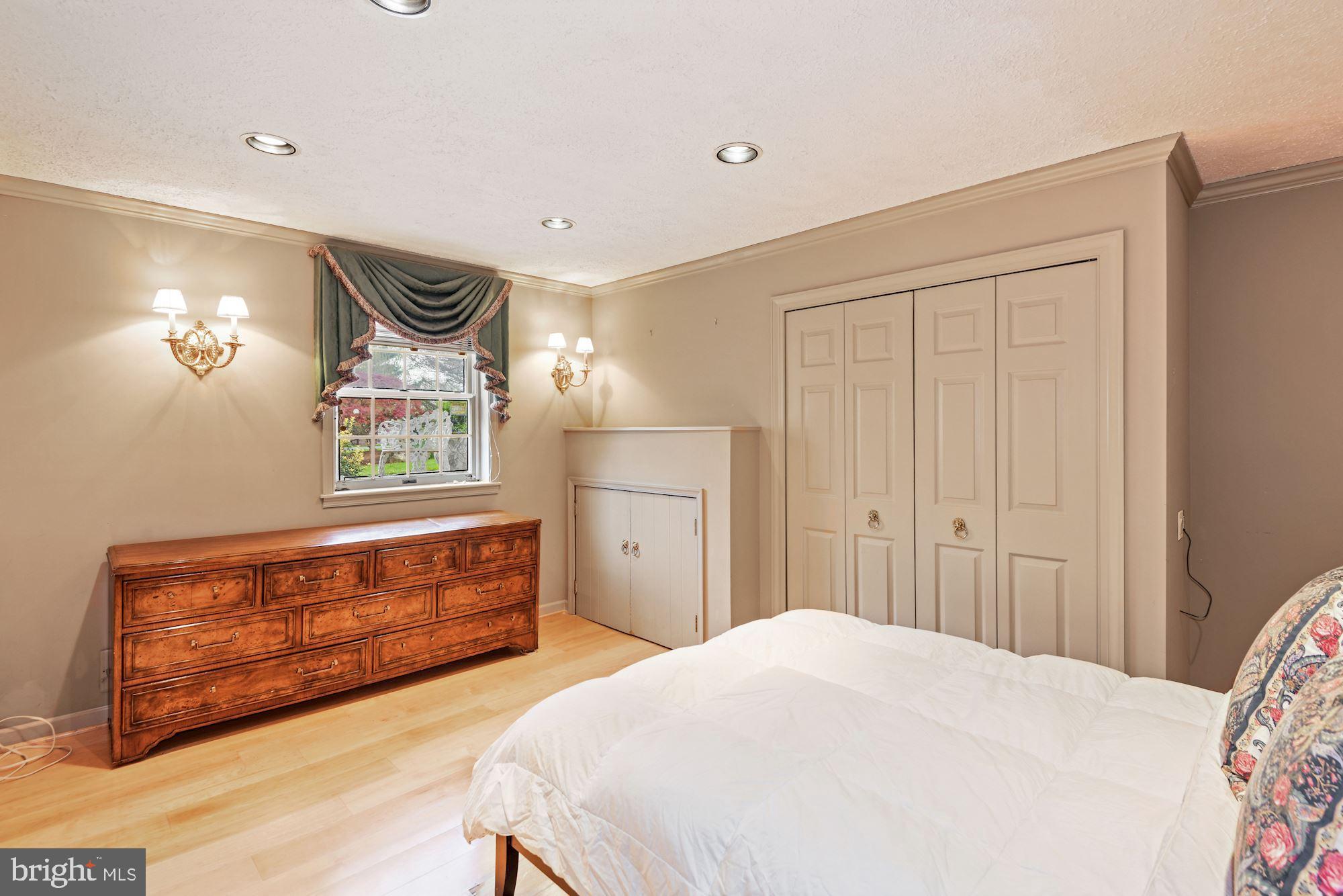 13817 Cuba Road Cockeysville, MD 21030 - Photo 47 of 67 3rd Bedroom - lower level