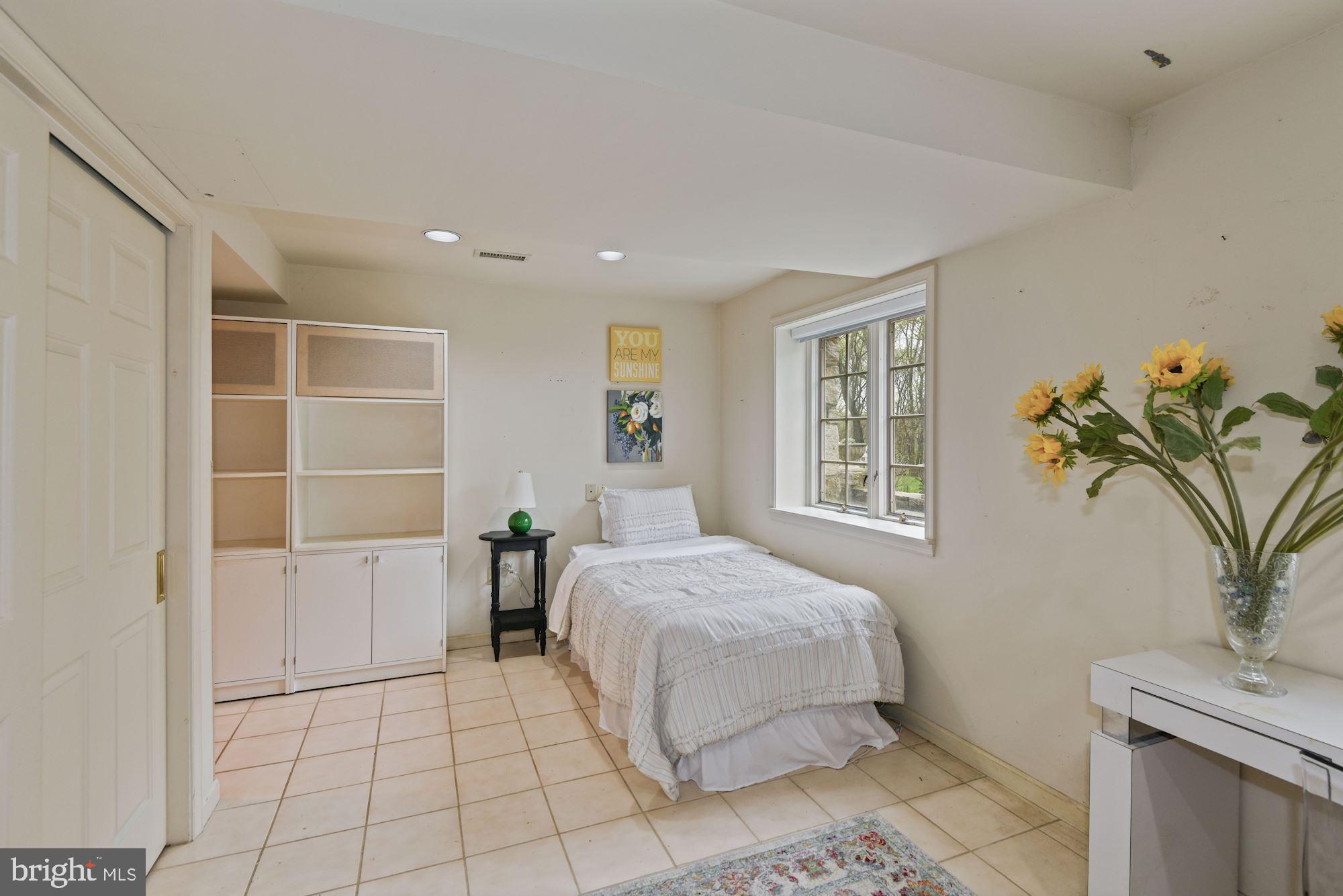 13817 Cuba Road Cockeysville, MD 21030 - Photo 50 of 67 5th Bedroom - office, art studio, play room?