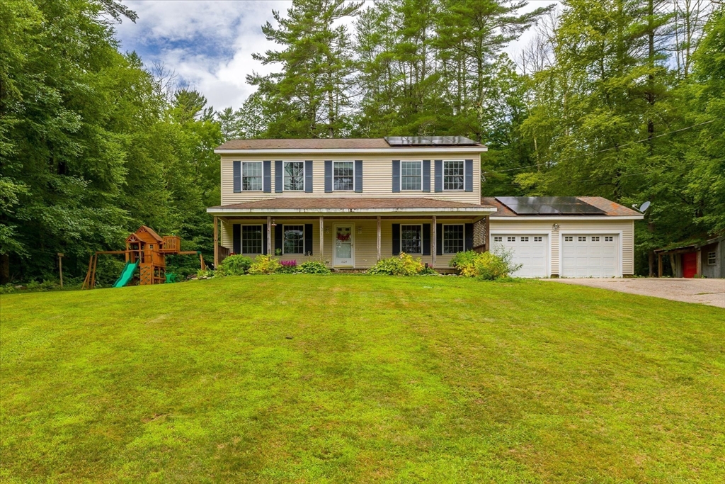 1824 Greenwich Road Hardwick, MA 01082 - Photo 2 of 41