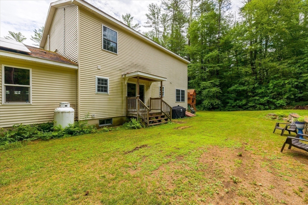 1824 Greenwich Road Hardwick, MA 01082 - Photo 32 of 41