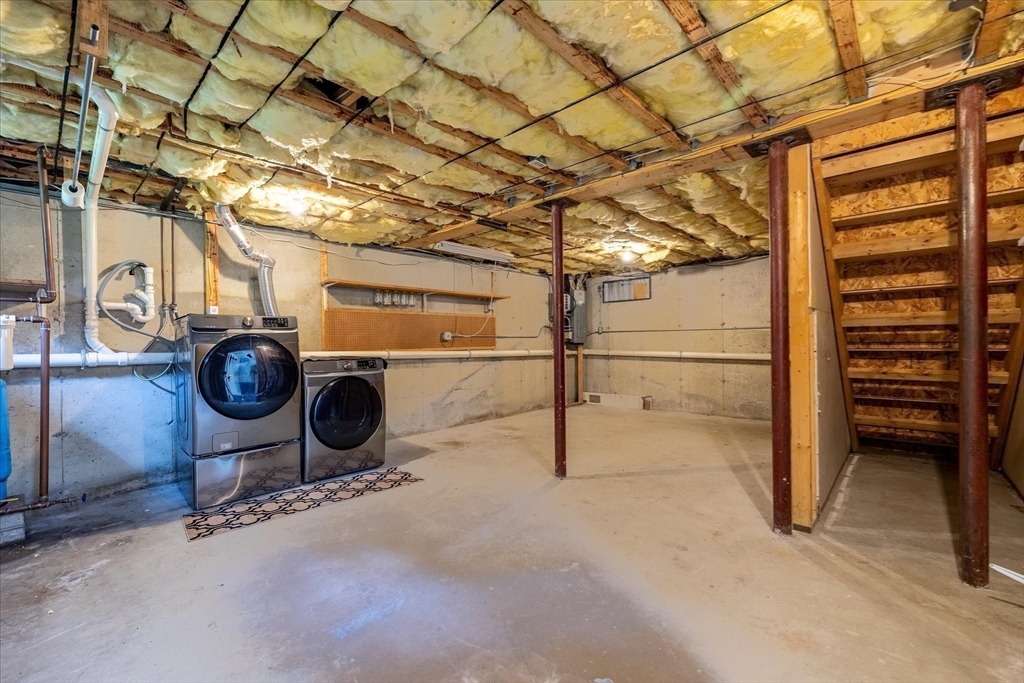 1824 Greenwich Road Hardwick, MA 01082 - Photo 40 of 41 a utility room with dryer and washer