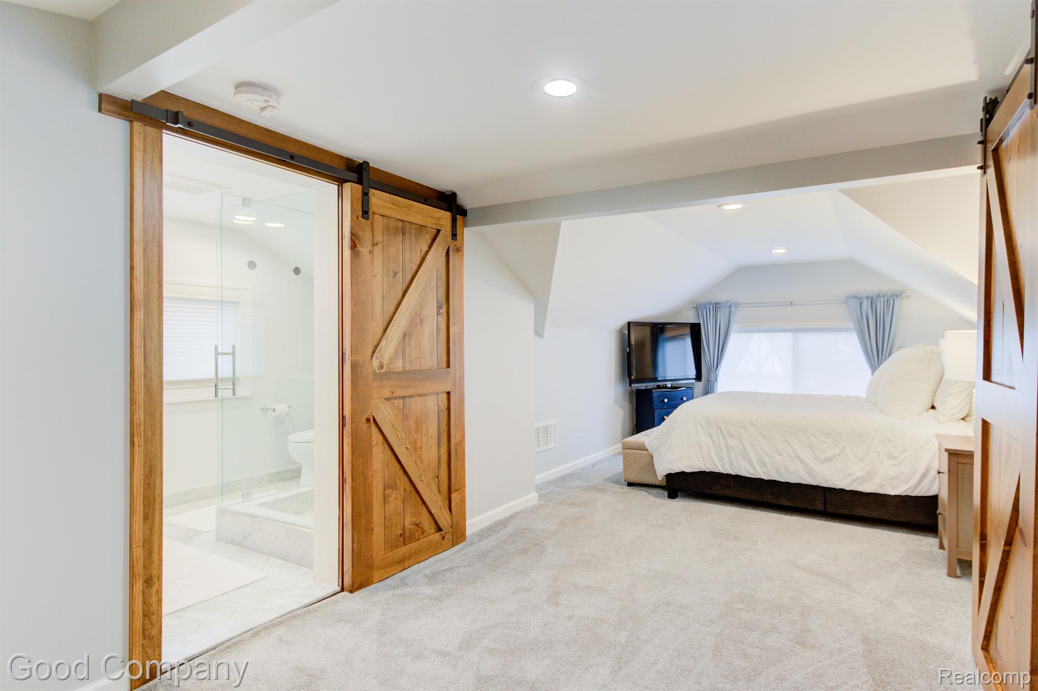 45 Devonshire Road Pleasant Ridge, MI 48069 - Photo 32 of 68 Gallery Image 32