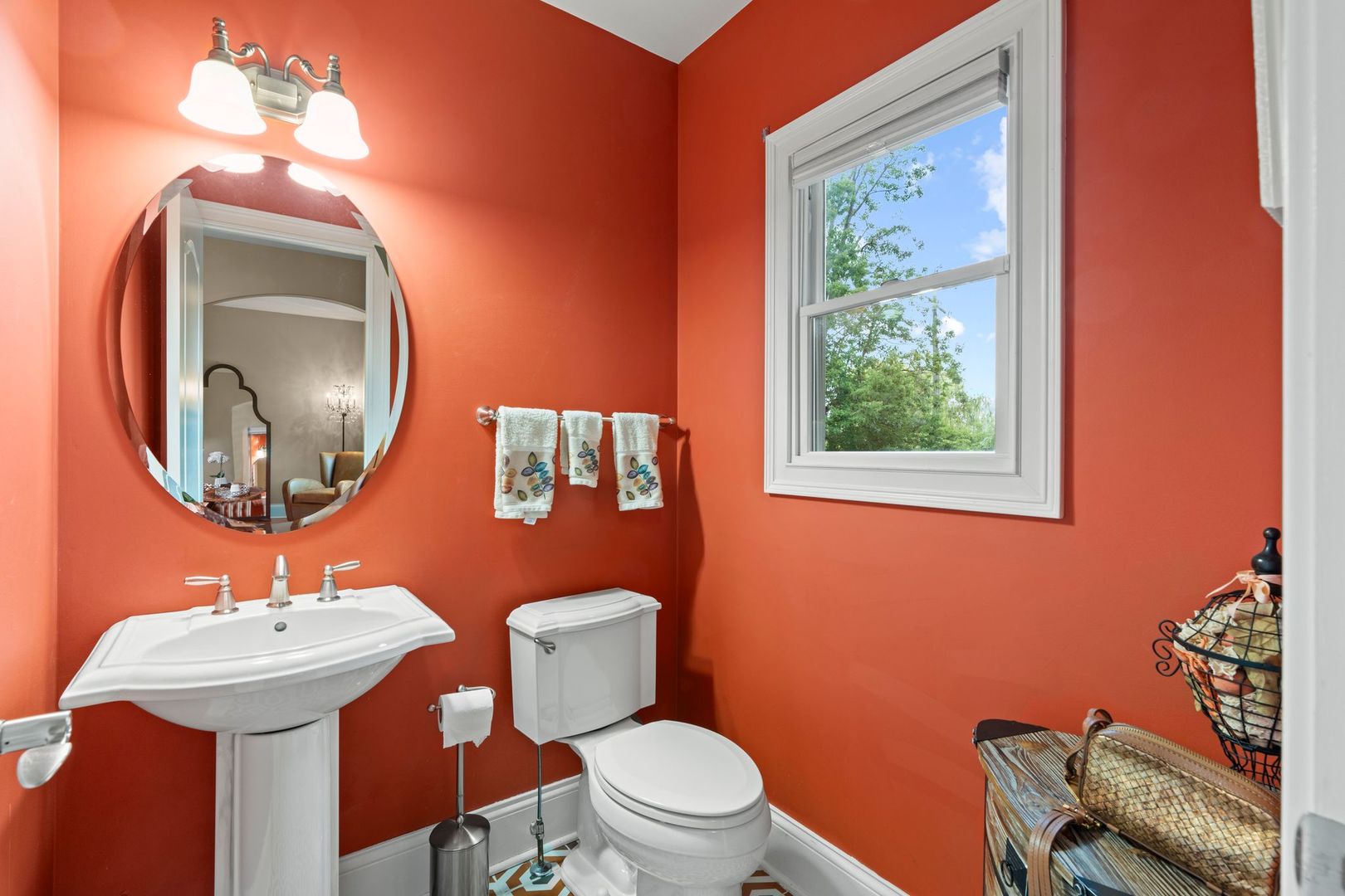 106 Forest View Drive Lake Bluff, IL 60044 - Photo 17 of 56 a bathroom with a toilet a sink and mirror