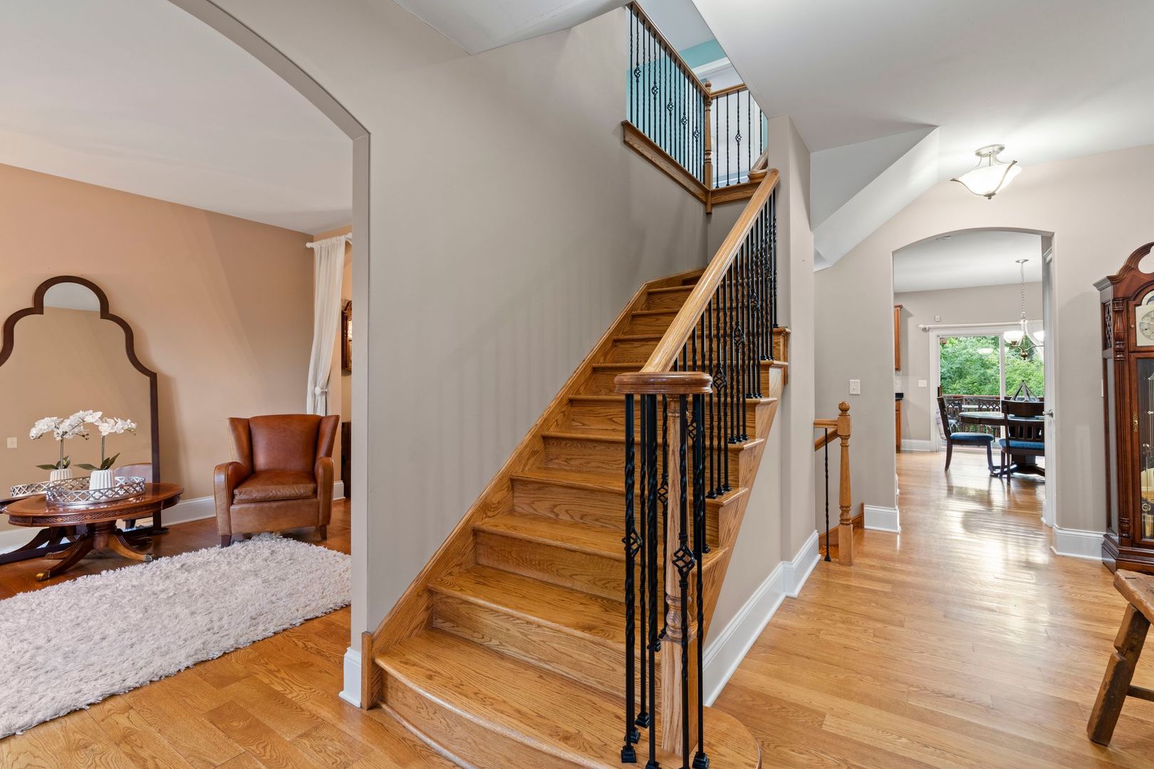 106 Forest View Drive Lake Bluff, IL 60044 - Photo 23 of 56 a view of entryway and hall with wooden floor